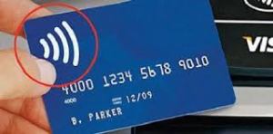 la carte bancaire qui permet d'effectuer un paiement sans contact
